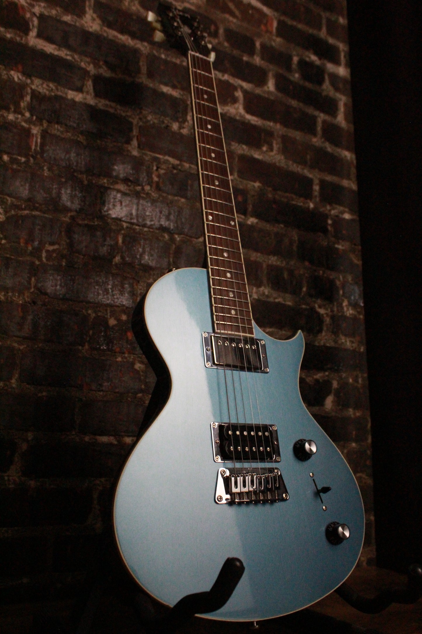 Gibson Nighthawk Studio (USED)