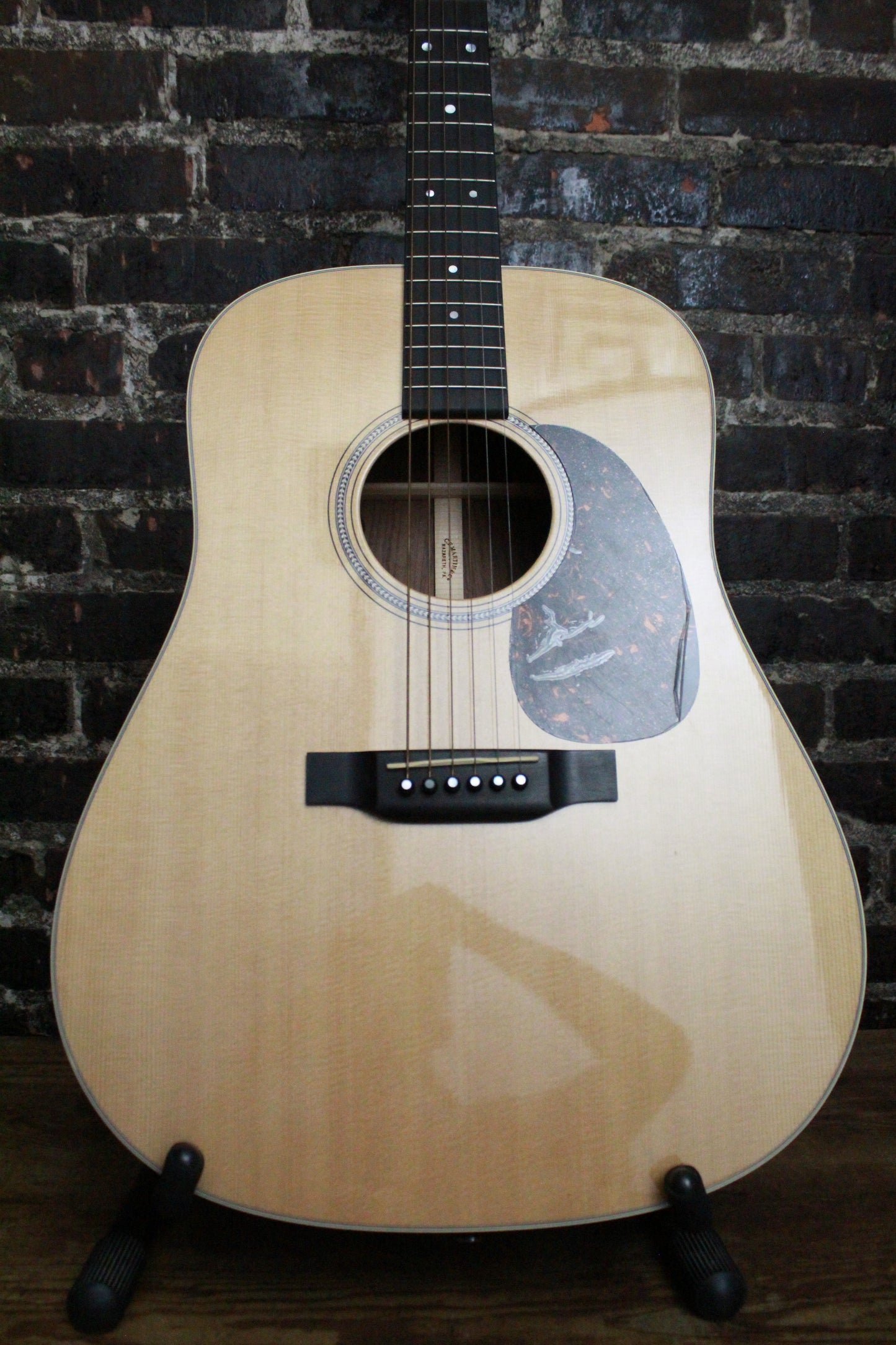 Martin D16E (USED)
