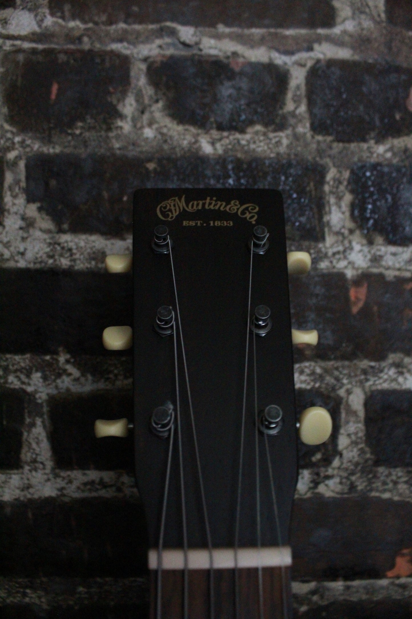 Martin 000-17  Satin (USED)