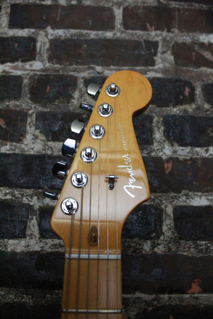 Fender American Deluxe Stratocaster (USED)