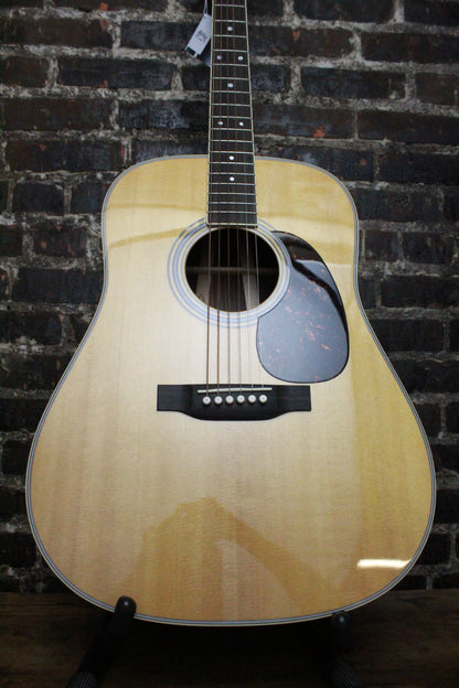 Martin D-35