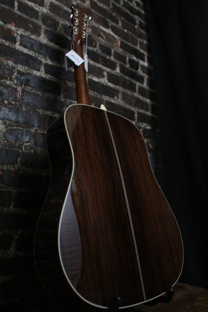 Martin Super HD-28