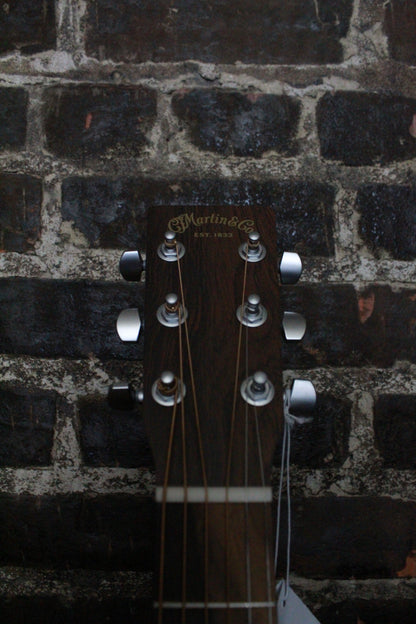 Martin OMC-10E Modern Burst Road Series