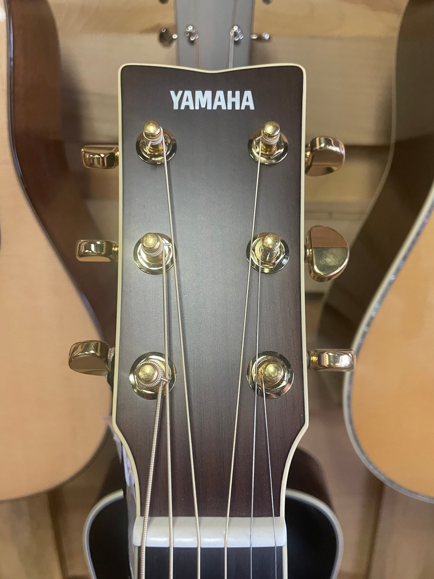 Yamaha LL6M ARE Original Jumbo - Natural (NEW)