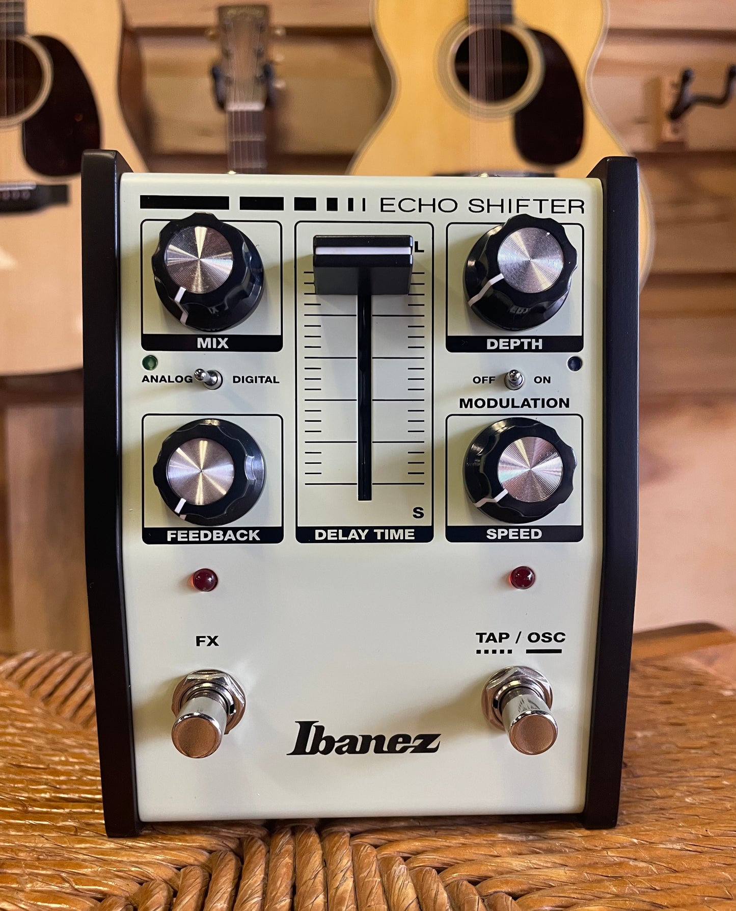 Ibanez Echo Shifter Analog Delay Pedal (NEW)
