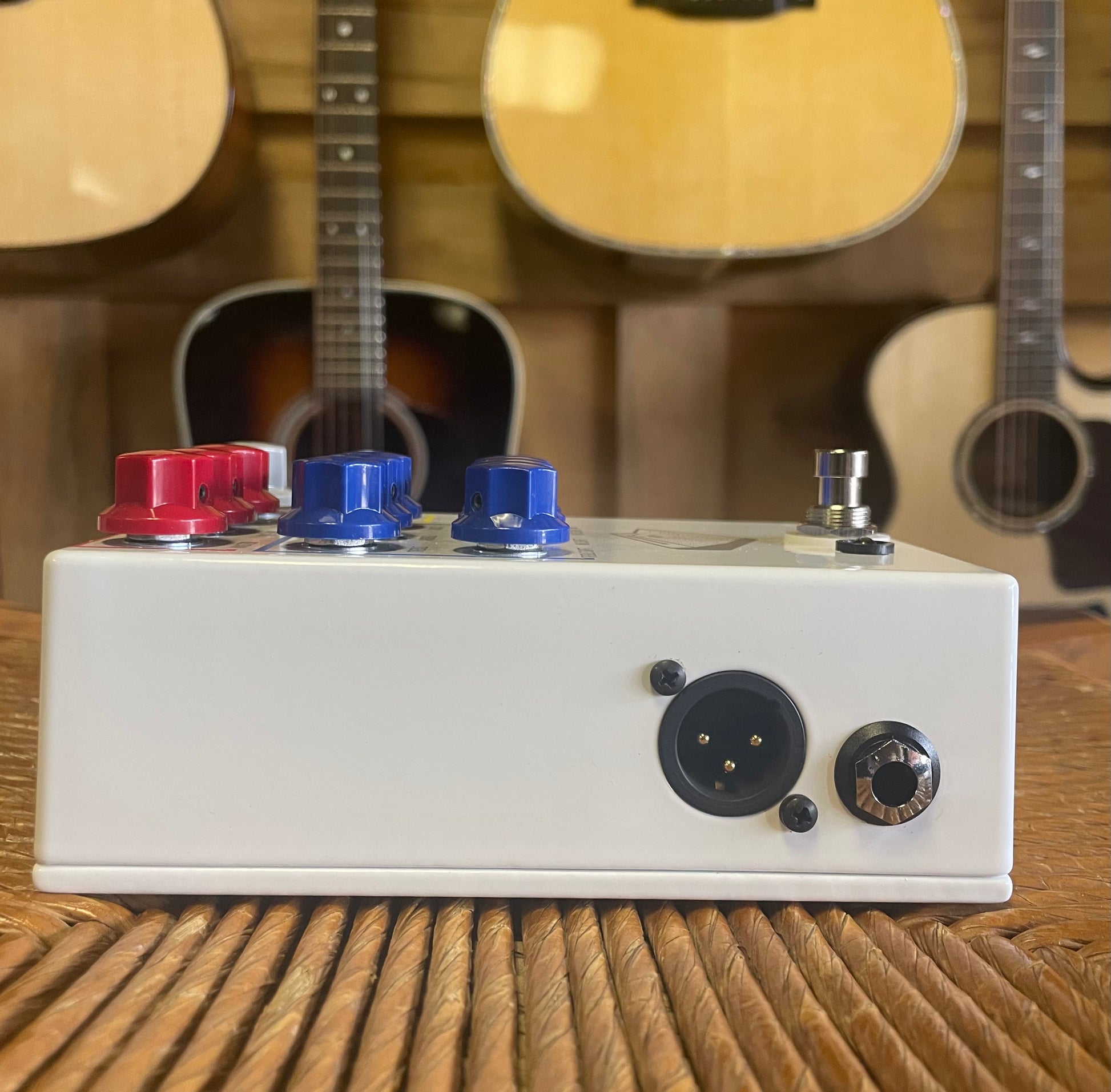JHS Colour Box V2 Preamp Pedal (NEW) – Allen Music Shop JHS Colour Box V2 Preamp Pedal (NEW) – Allen Music Shop
