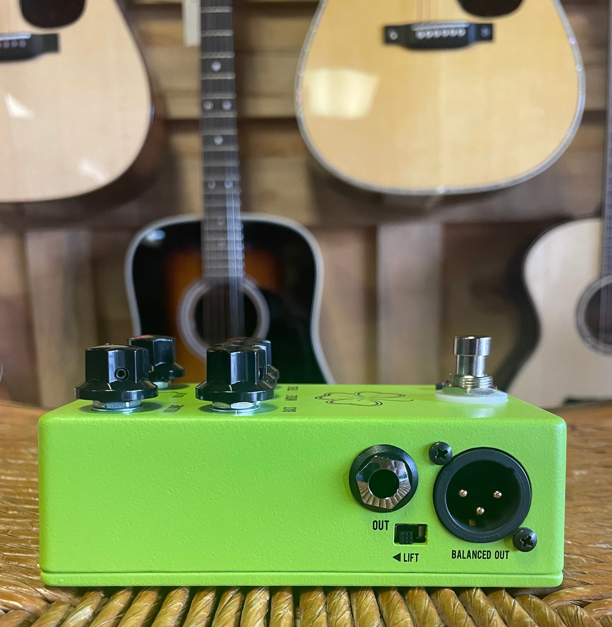 新品 JHS Pedals The Clover Preamp Pedal JHS The Clover Preamp Pedal (NEW) – Allen Music Shop