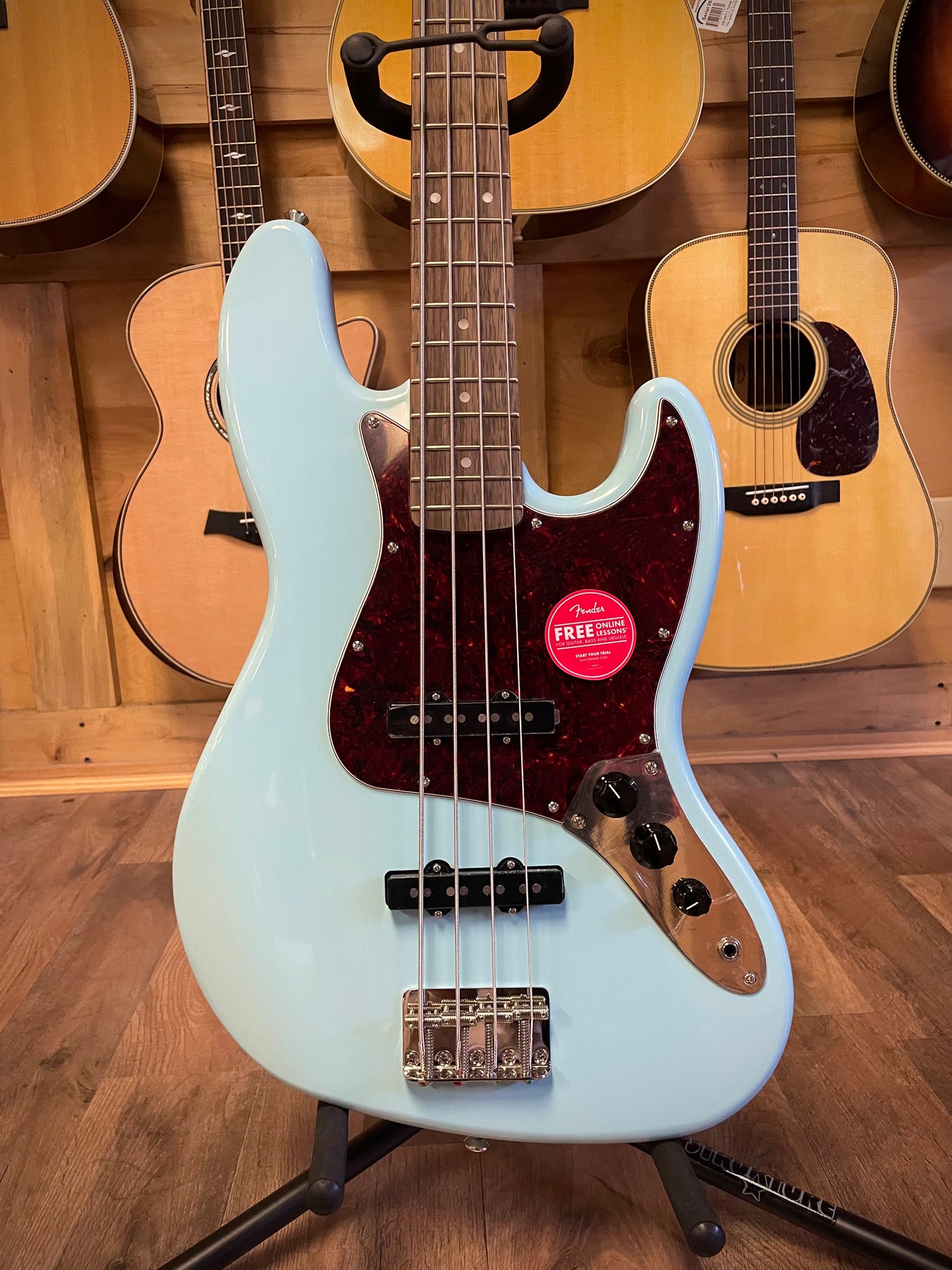 Squier Classic Vibe '60s Jazz Bass - Daphne Blue