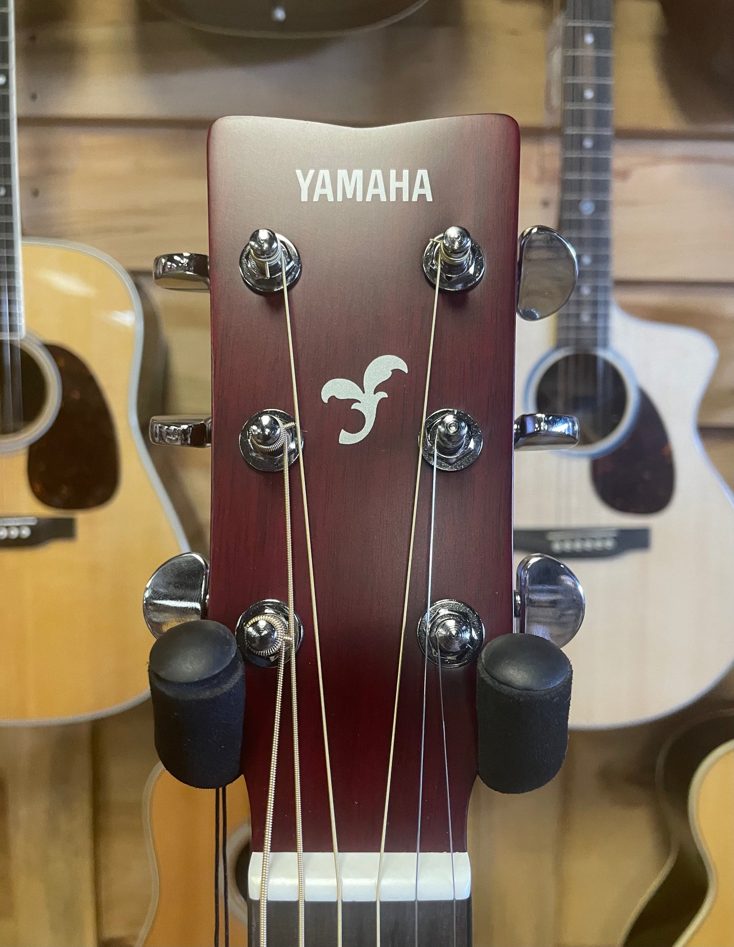 Yamaha FSX800C Small Body Acoustic Electric - Ruby Red (NEW)