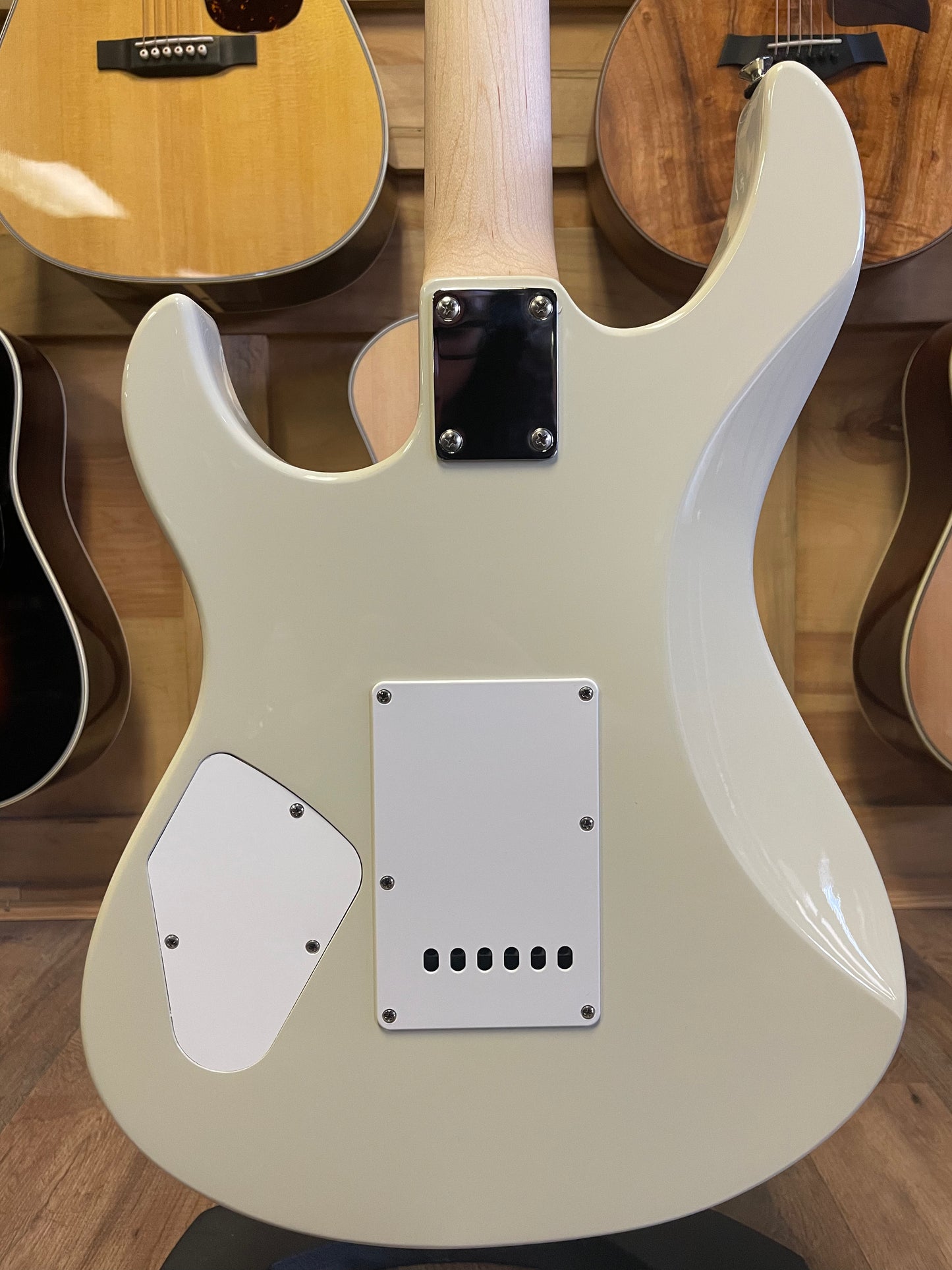 Yamaha PAC112V Pacifica Vintage White Allen Music Shop yamaha-pac112v-pacifica-vintage-white-allen-music-shop