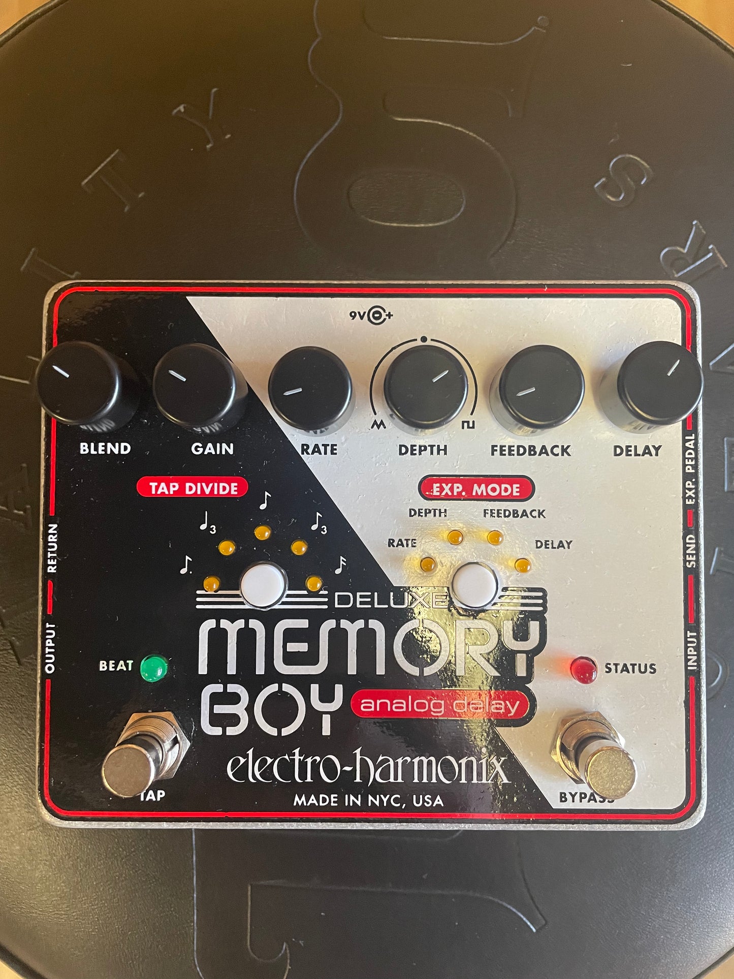 Electro-Harmonix Deluxe Memory Boy Analog Delay Pedal with Tap Tempo (NEW)