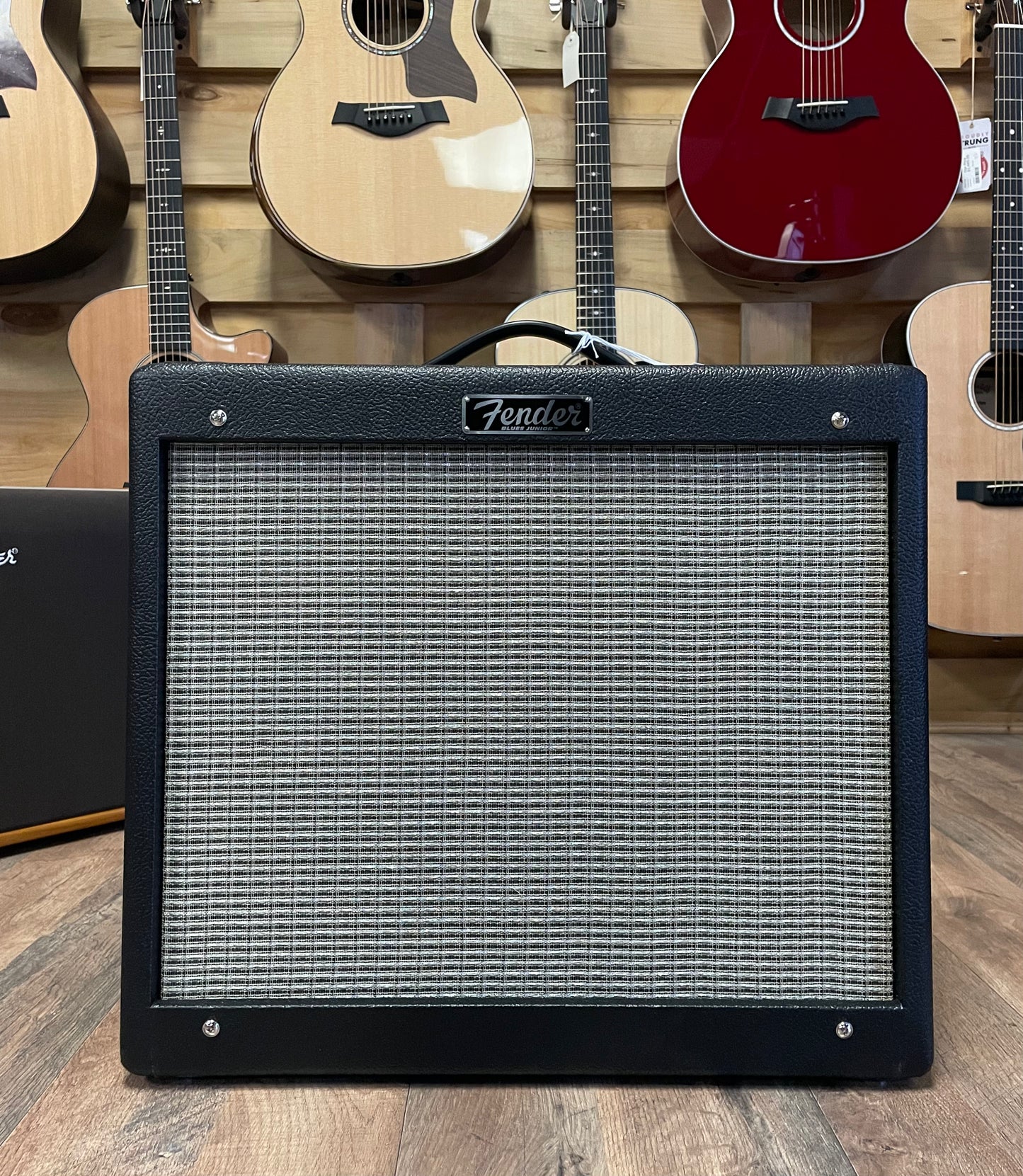 Fender Blues Junior IV 15-Watt 1x12" Guitar Combo (NEW)