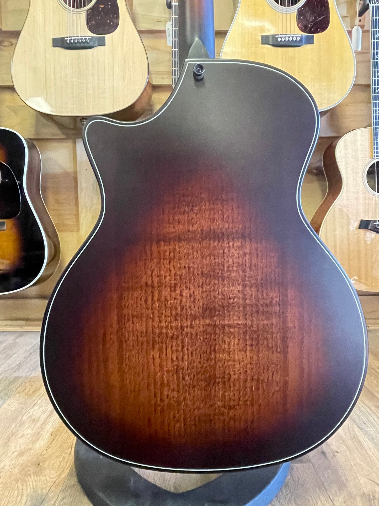 Taylor 324ce Builder's Edition (NEW)