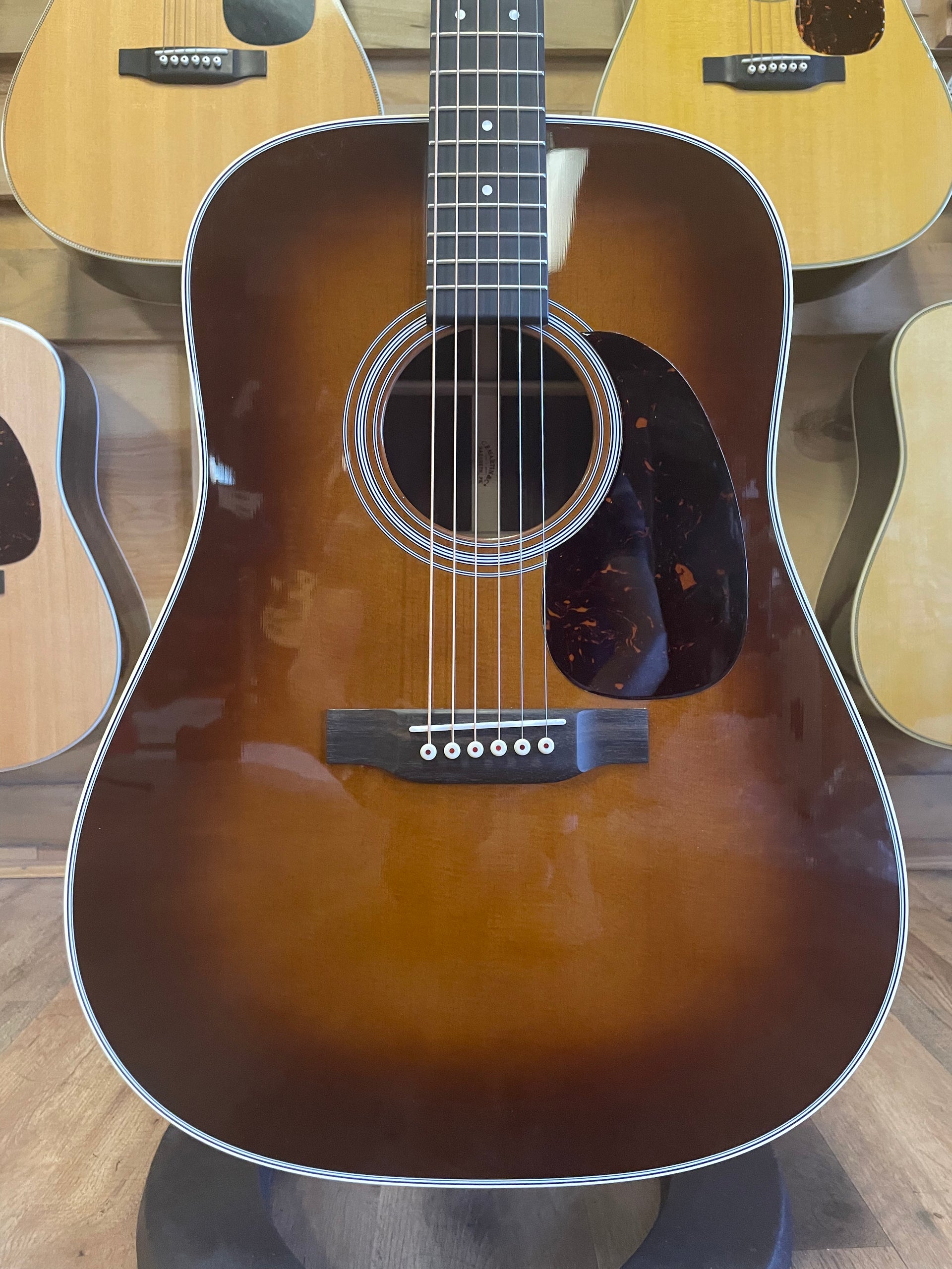 Martin d28 deals ambertone