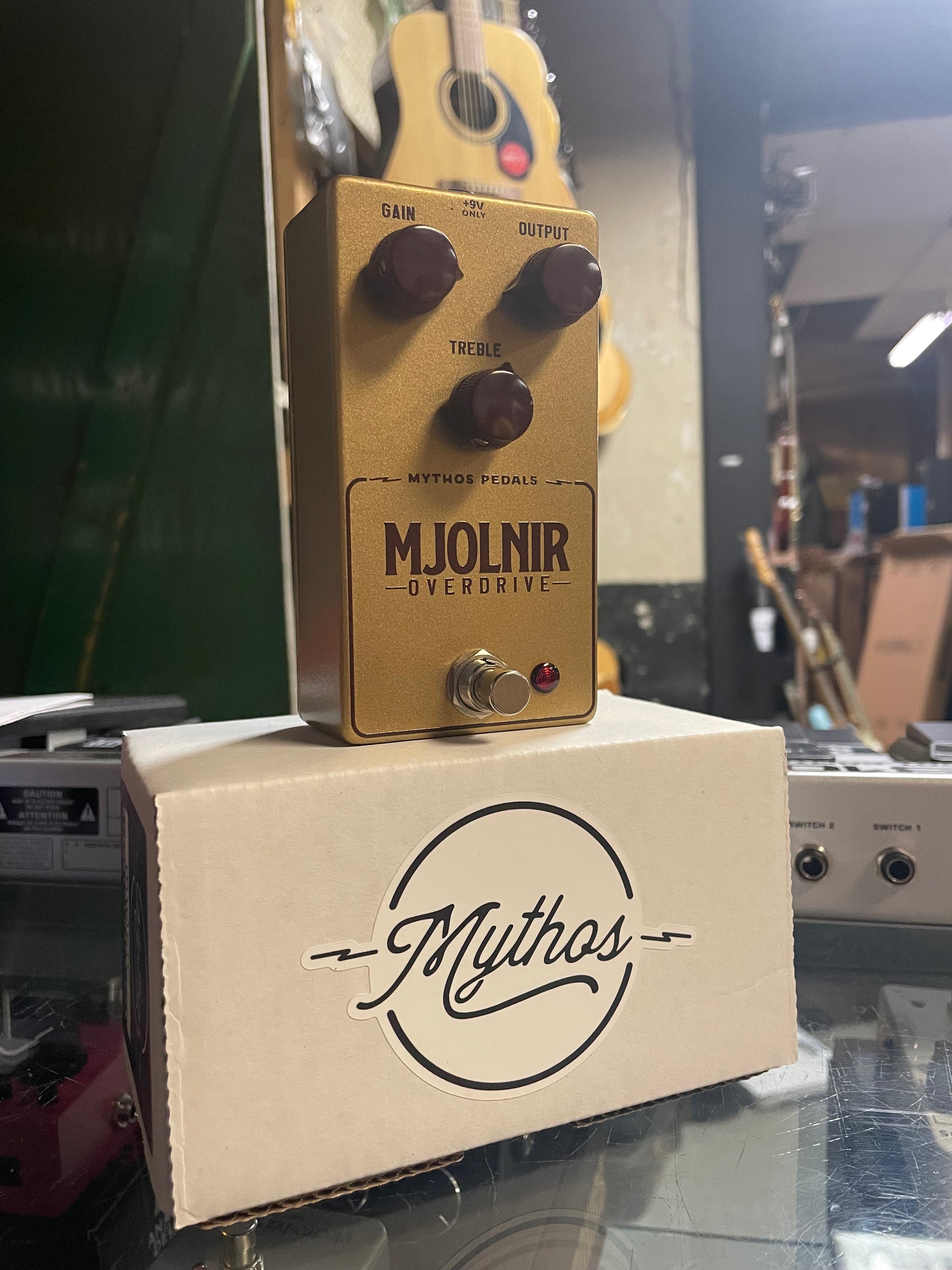 mythos mjolnir pedal Mythos Pedals Mjolnir Overdrive (NEW) – Allen Music Shop