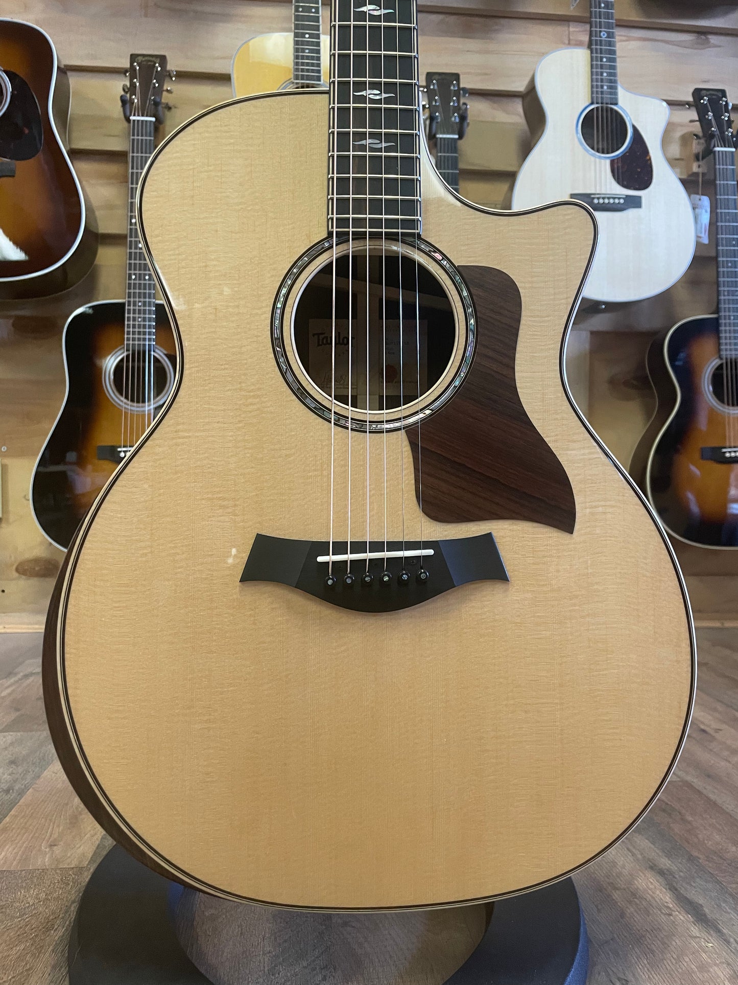 Taylor 814ce (NEW)