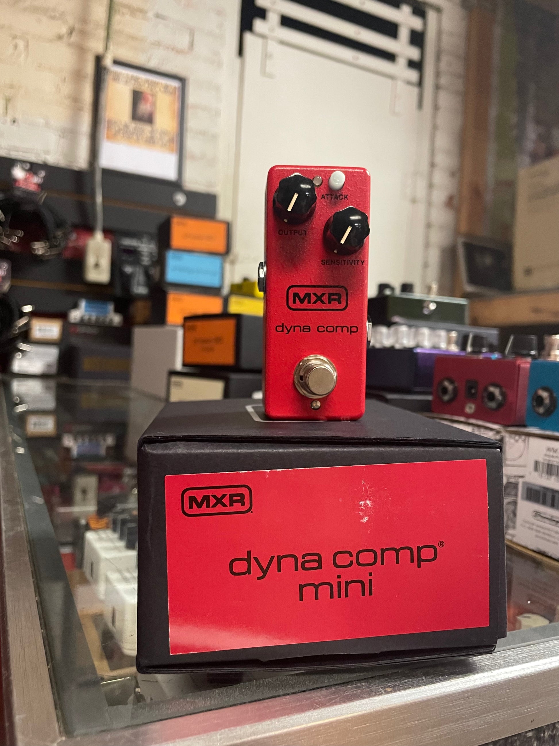 compressor pedal mini MXR M291 Dyna Comp Mini Compressor Pedal (NEW) – Allen Music Shop