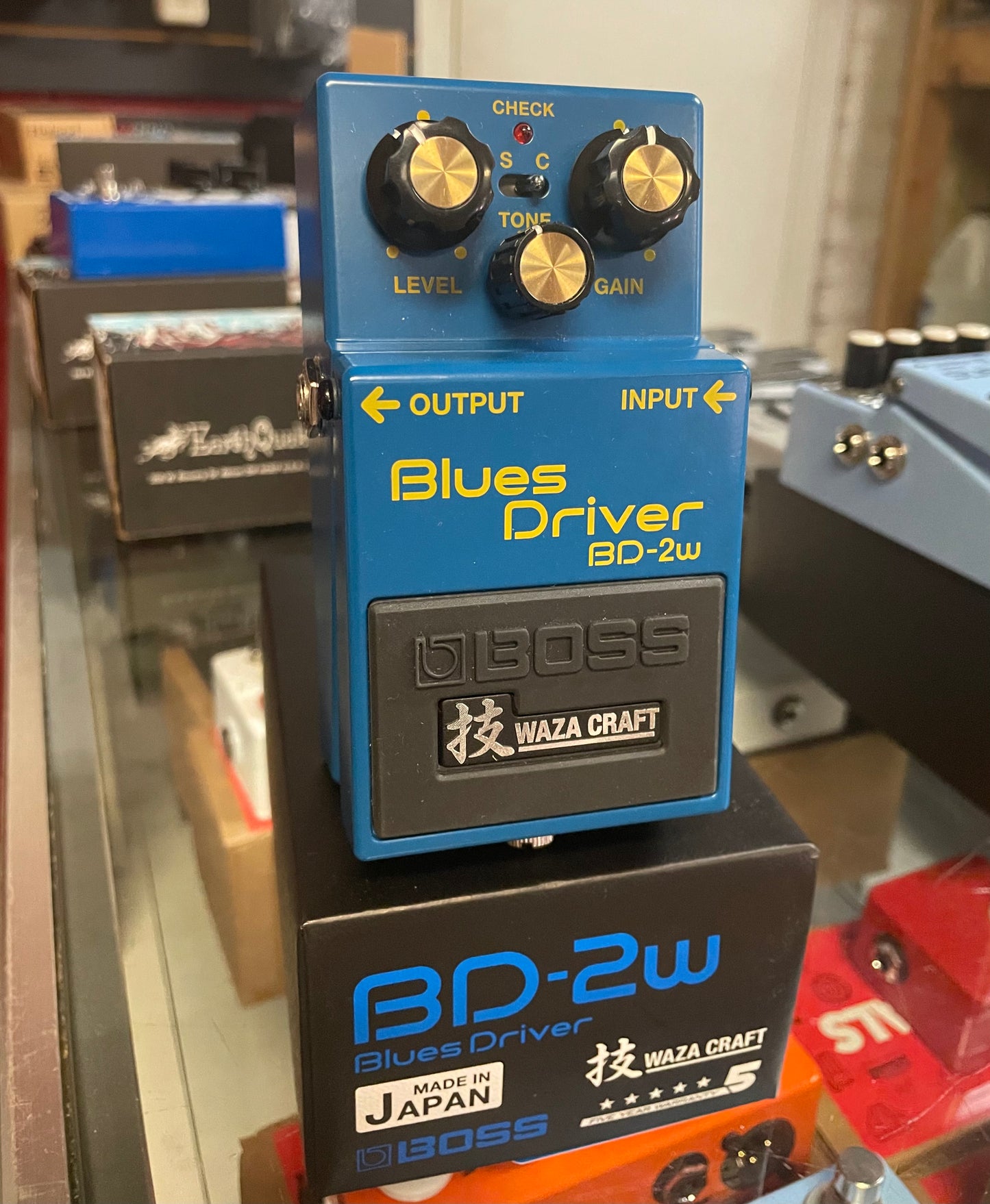 Boss BD-2W Blues Driver Waza Craft (NEW)